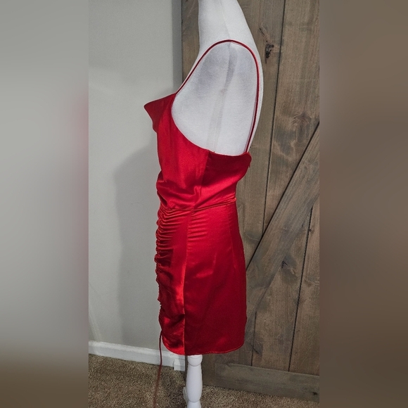 ZARA Ruched Tie Bodycon Satin Mini Dress In Red. Size XS - Picture 12 of 16